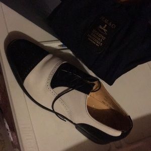 peal and company shoes